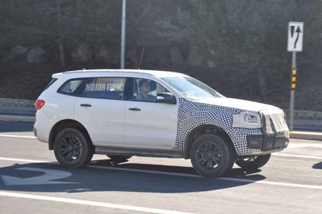 Оновлений Ford Bronco 5: шпигунські фото - фото 190723