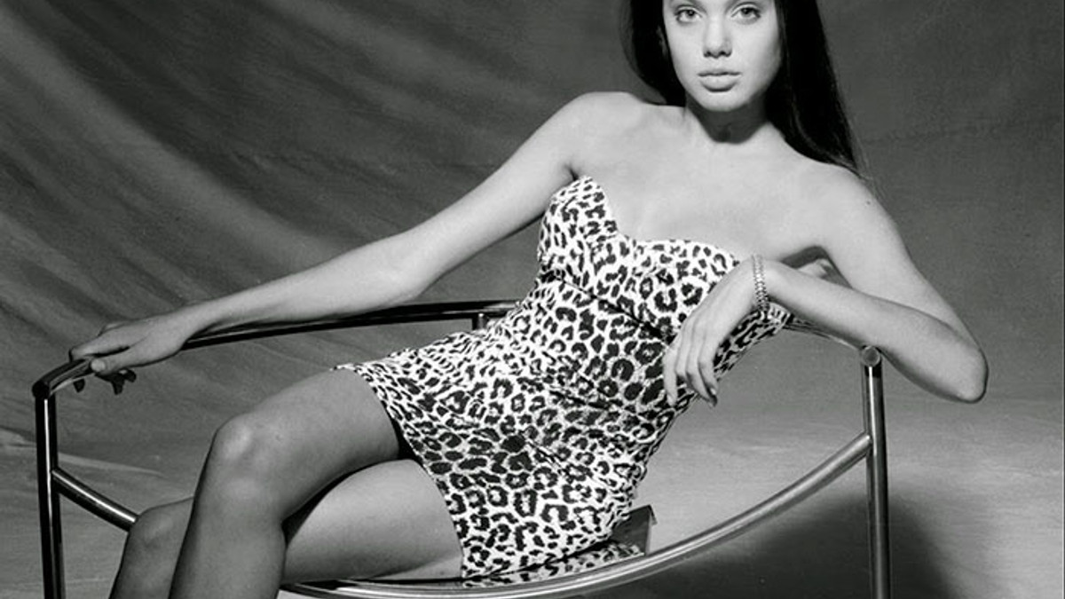 Анджеліна Джолі в молодості - фото 1