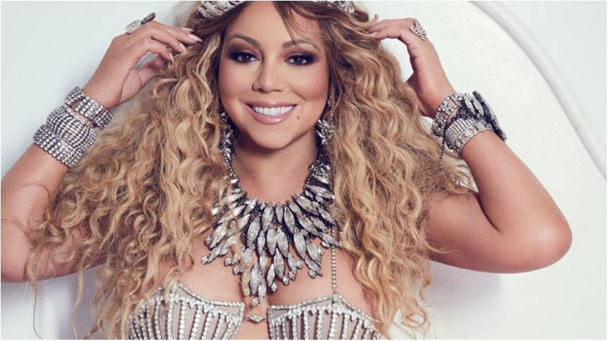 Коли вік не має значення: Мерайя Кері знялася топлес у 47 років