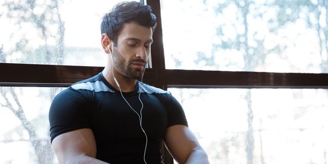 На що жінки звертають увагу під час першого побачення - фото 191195