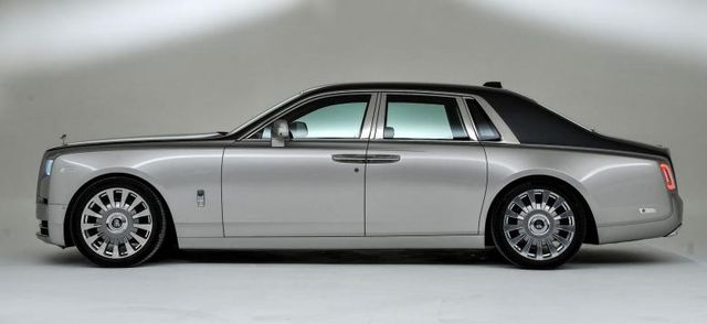 В Англії показали найпрестижніший автомобіль у світі - фото 185548