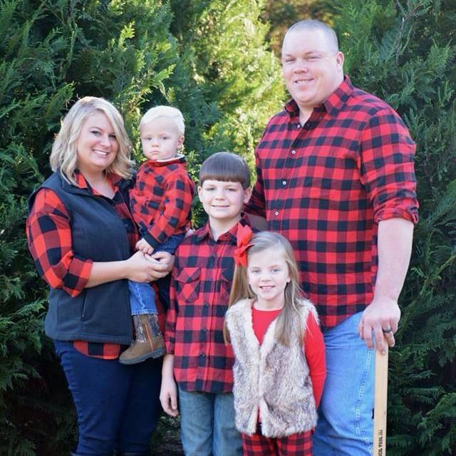 Мама трьох дітей відсвяткувала старт школи епічним фото