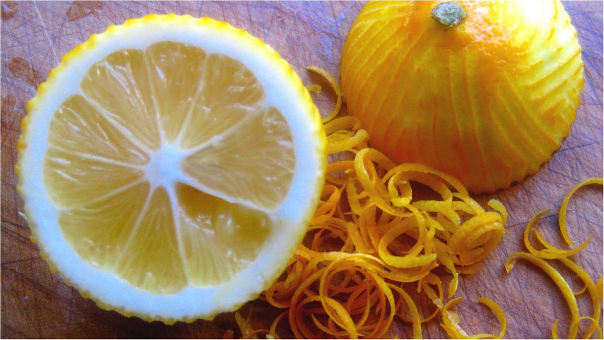 Шкірка фрукта застосовується для профілактики остеопорозу - фото 1