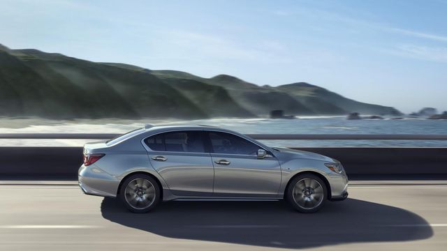 Як виглядає новенький седан Acura RLX 2018 - фото 187803