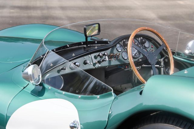 Aston Martin DBR1 - фото 190334