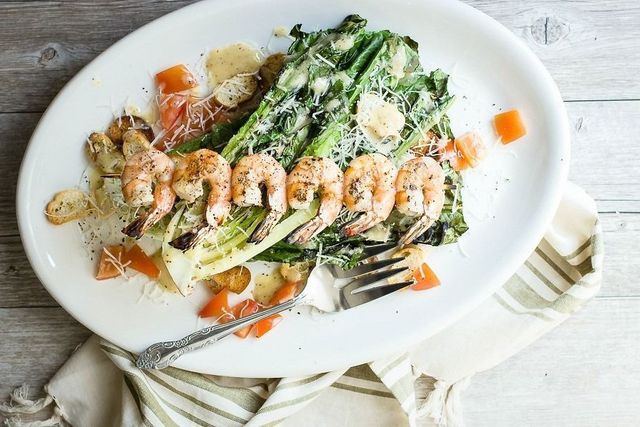 Енциклопедія їжі. ТОП-10 найоригінальніших салатів світу - фото 189633