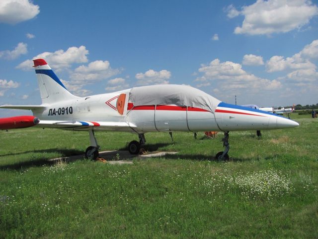 Музей авіатехніки - фото 189483