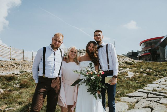 Пара вирішила не запрошувати фотографа: ось, що з цього вийшло - фото 189940