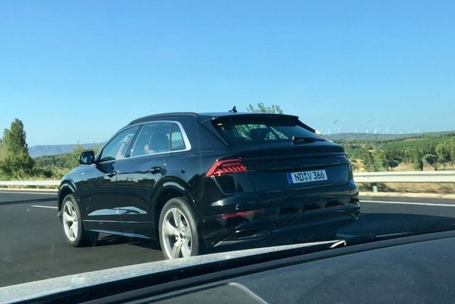 Audi Q8 - фото 187590