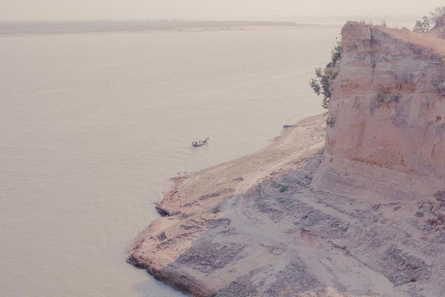 Древня столиця М'янми сьогодні: вражаючі фото - фото 189078