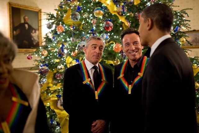 Бараку Обамі – 56! Круті фото улюбленого президента США - фото 186343