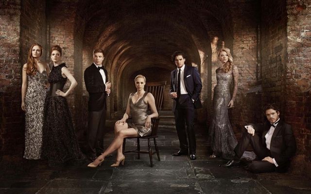 Стало відомо, хто з акторів серіалів найбільше заробляє - фото 191028