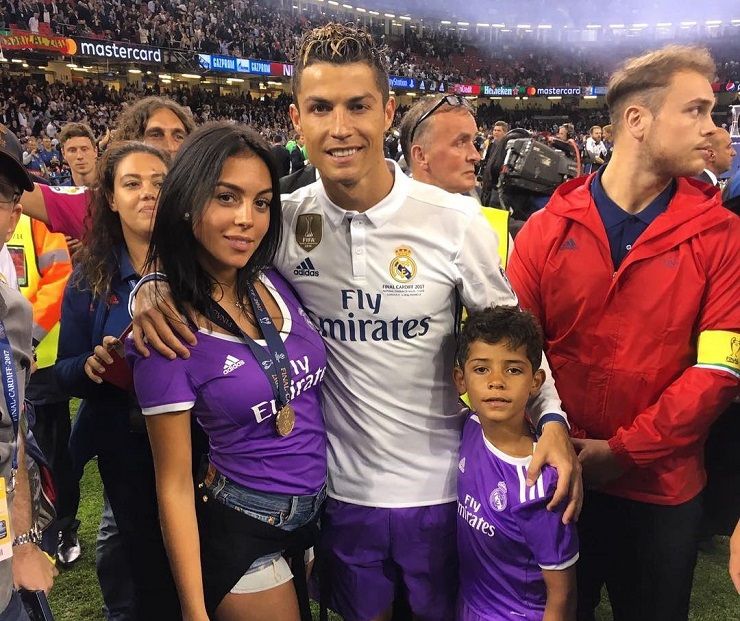 Вагітна дівчина Роналду дала перше відверте інтерв'ю