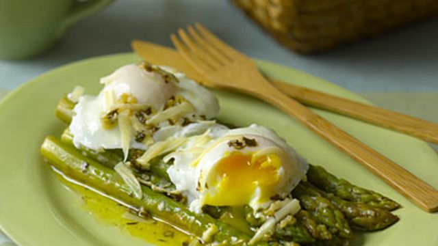 Виявлено нові корисні властивості спаржі - фото 186227