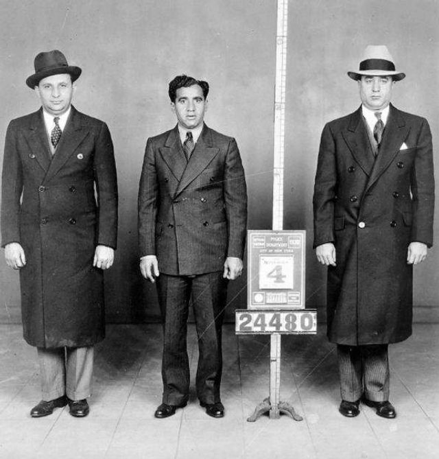 Бандитський Нью-Йорк у рідкісних ретро-знімках - фото 189610