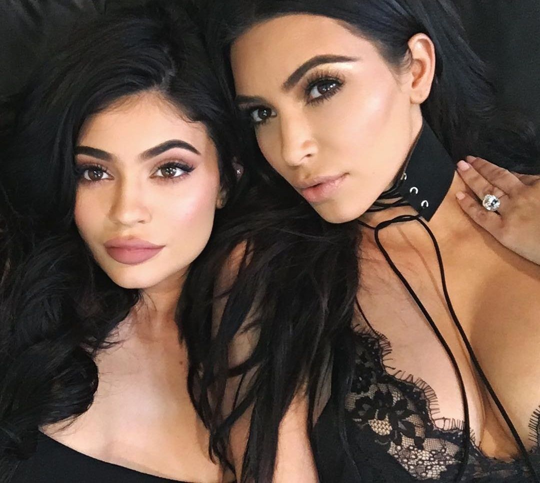 Ось хто може скласти серйозну конкуренцію сестрам Кардашян