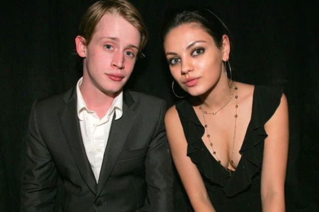 Міла Куніс і Маколей Калкін - фото 188457