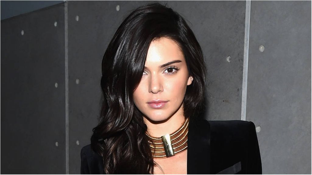 Одягнена Кендалл Дженнер теж така огого! - фото 1