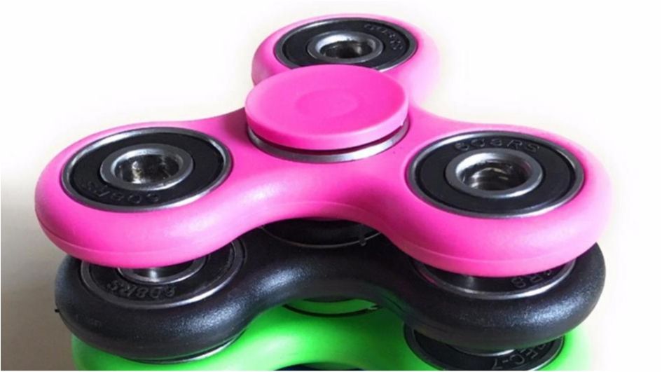 Більшість спіннерів коштують 12 доларів - фото 1