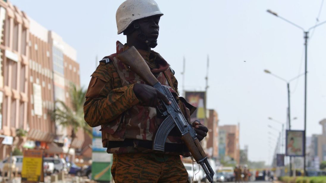 Теракт у столиці Буркіна-Фасо: є жертви