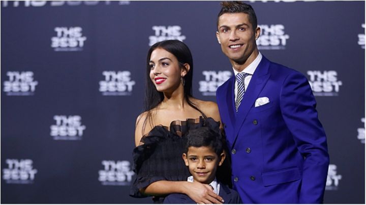 Дівчина Роналду оригінально підтримала свого коханого