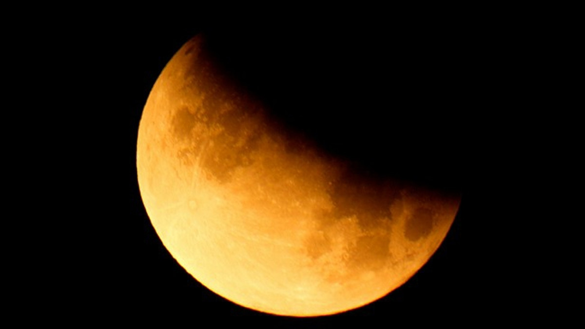 Місячне затемнення - фото 1