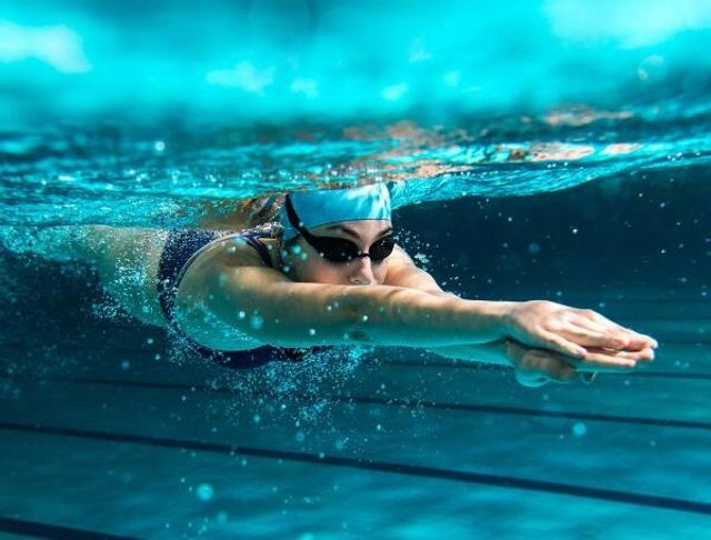 Невгамовна! Xiaomi випустила окуляри для плавання - фото 191688