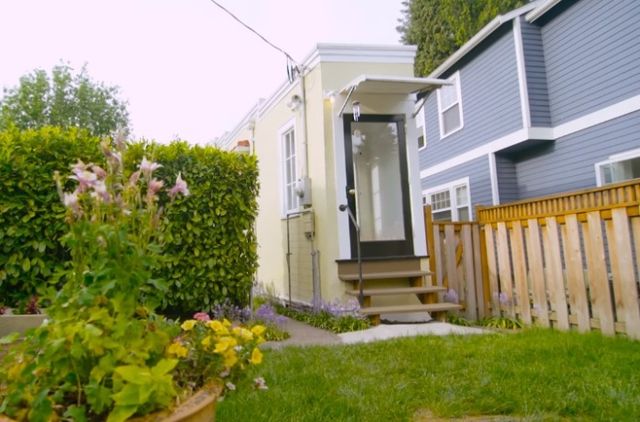 Ось такий незвичайний будинок вдалось побудувати жінці в США: фотофакт - фото 192542