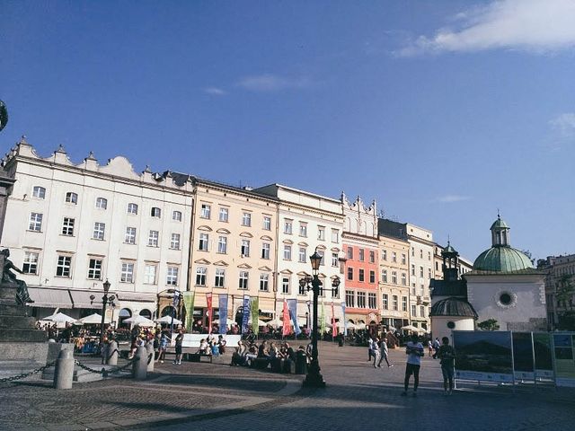 Нетуристична мандрівка Краковом: місця, де має побувати кожен - фото 190543