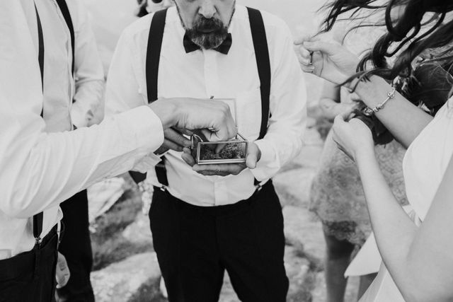 Пара вирішила не запрошувати фотографа: ось, що з цього вийшло - фото 189946