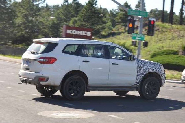 Оновлений Ford Bronco 5: шпигунські фото - фото 190724