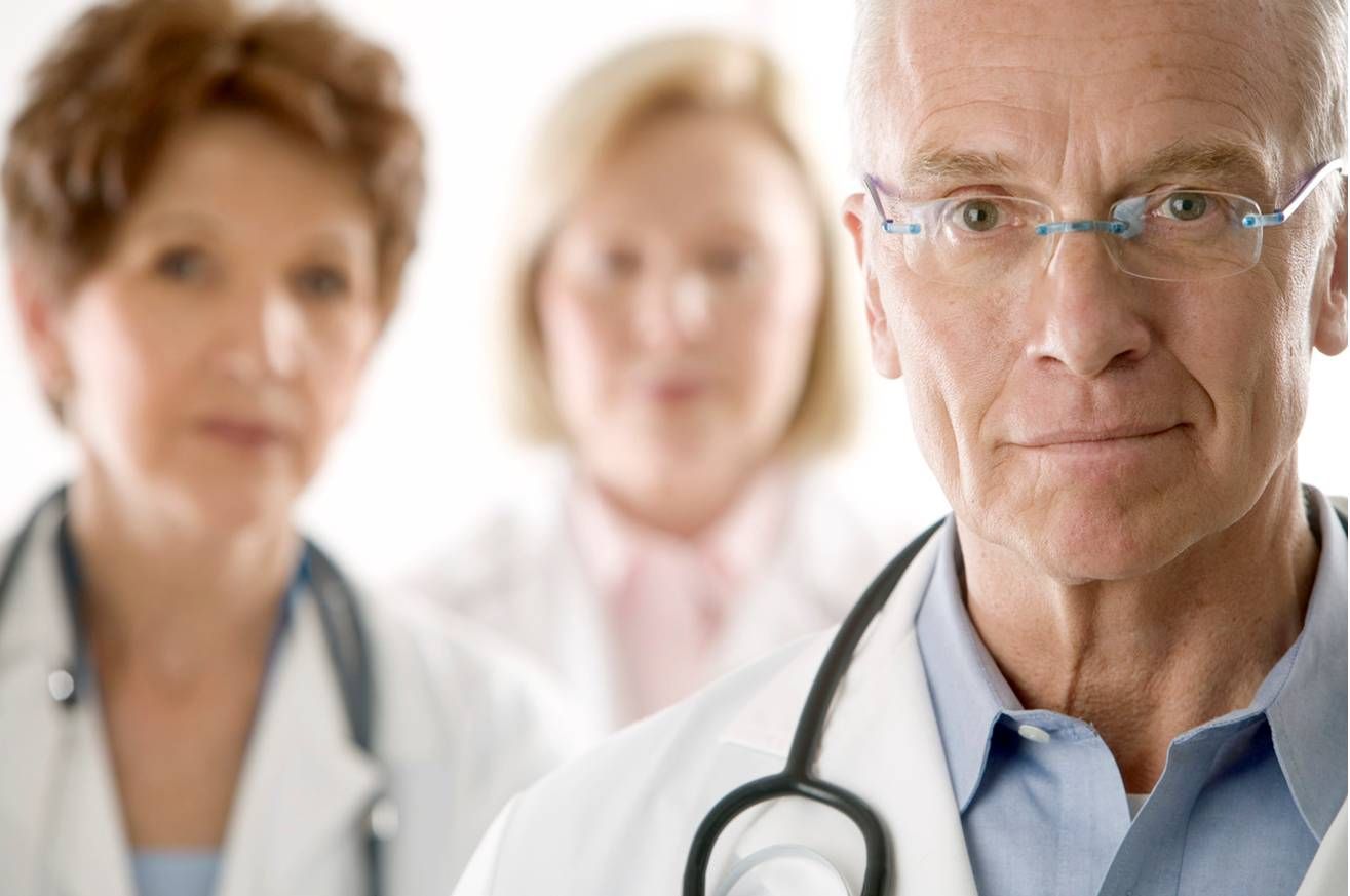 Медики виявили шкідливу звичку, яка є у всіх сучасних людей