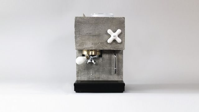 Американці створили унікальну кавову машину з будматеріалів - фото 191179