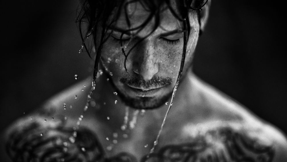 Жінки вважають чоловіків з тату здоровішими, – вчені