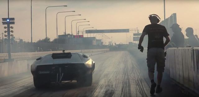 Як виглядає найшвидший електромобіль у світі - фото 188150