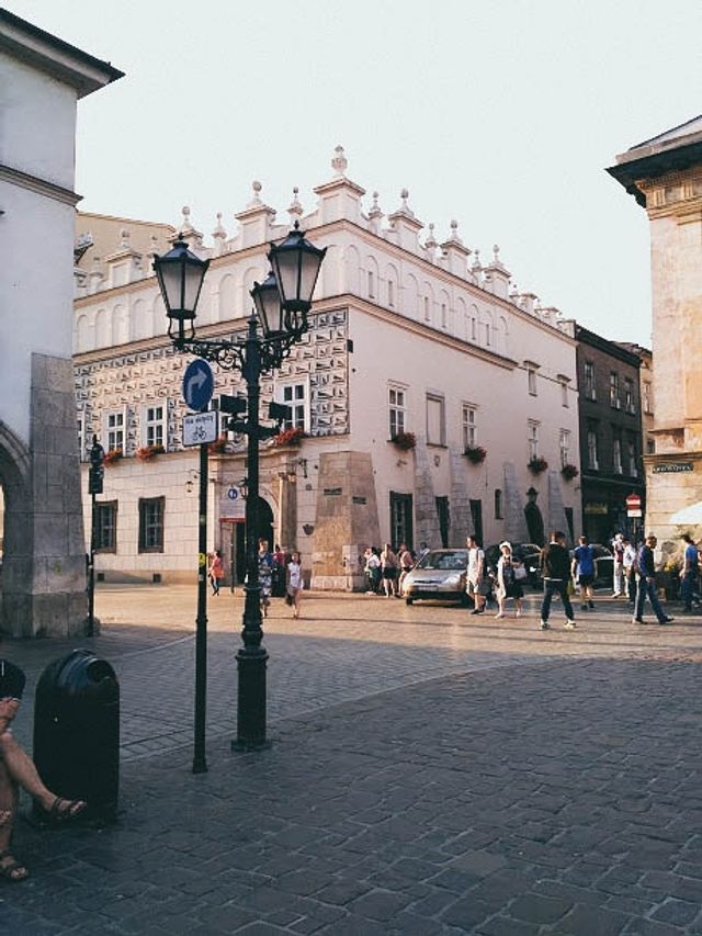 Нетуристична мандрівка Краковом: місця, де має побувати кожен - фото 190564