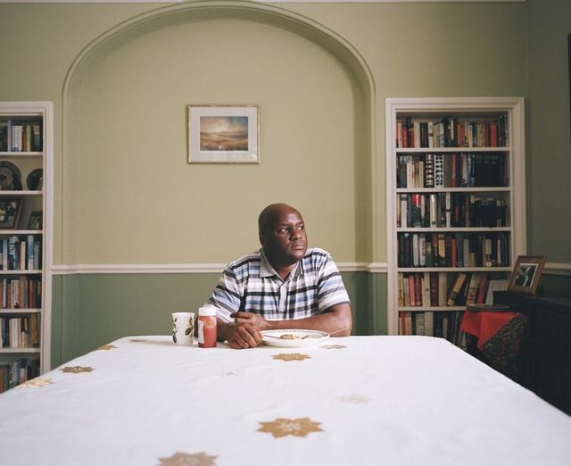 Як британські сім'ї проводять трапезу: незвичайні фото - фото 197165