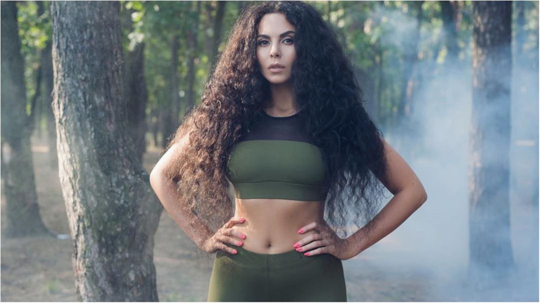 Настя Каменских показала спокусливу фігуру в бікіні: гарячі фото