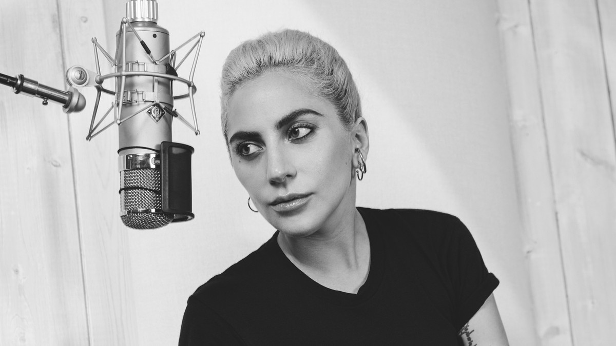 Lady Gaga розповіла про свою хворобу - фото 1