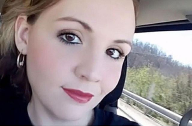 У США вчителька надсилала пікантні фото школярам - фото 194107