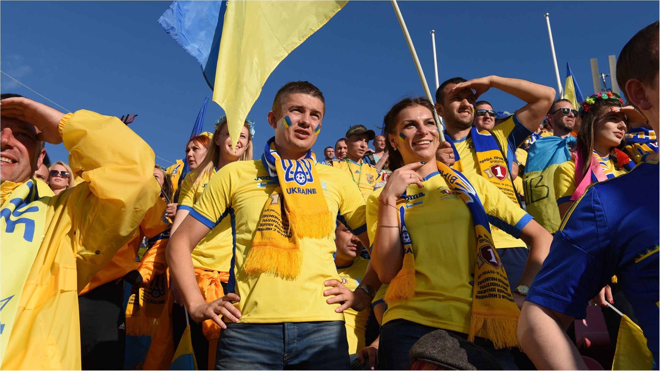 Подібні ініціативи, щодо входу на стадіон за паспортами, не нові - фото 1