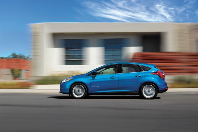 Ford Focus Electric - фото 193030