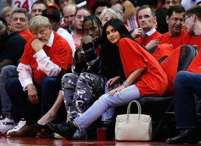 Молодша сестра Кім Кардашян чекає на поповнення - фото 197897