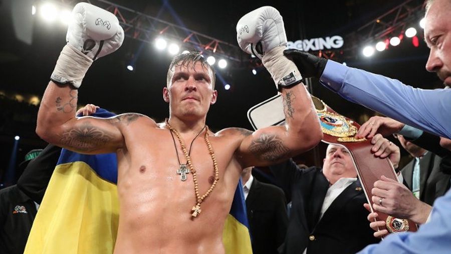 Усик переміг Хука - фото 1