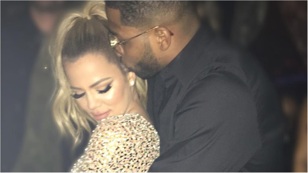 Стало відомо про вагітність ще однієї сестри Кардашян