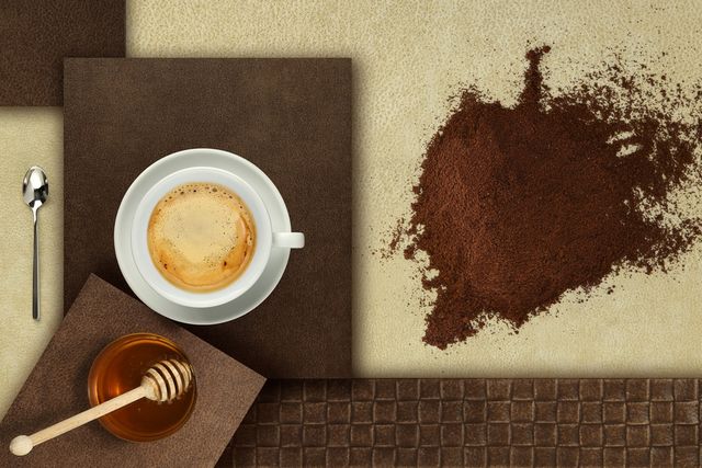 Кава з медом та корицею - фото 197798