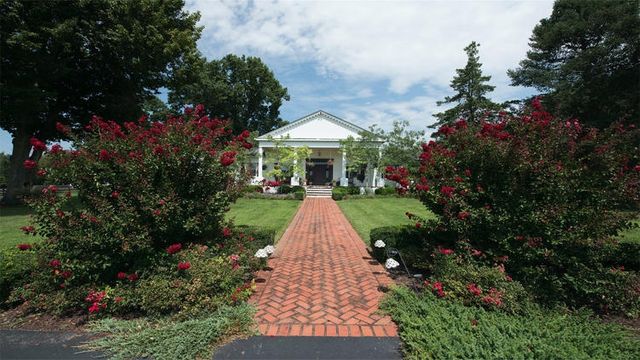 Джонні Депп опинився на межі банкрутства - фото 193015