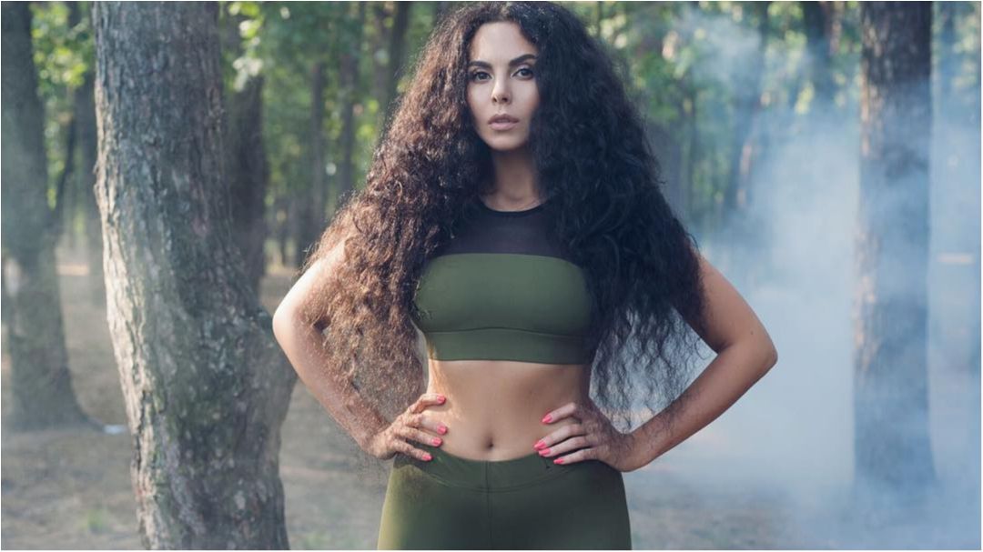 Спокуслива Настя Каменських - фото 1