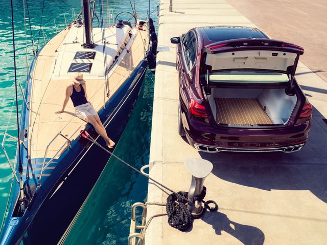 Як BMW перетворили на розкішну "яхту" - фото 195239