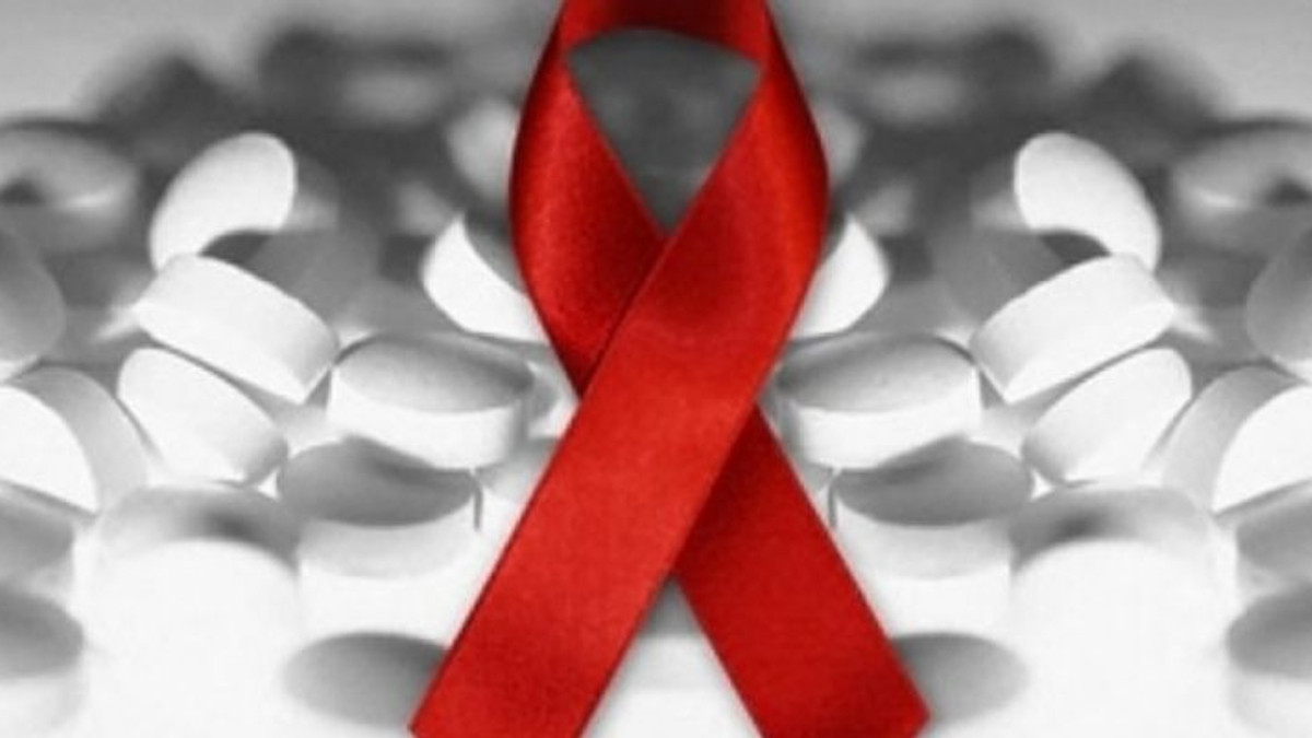 Названа кількість ВІЛ-інфікованих - фото 1